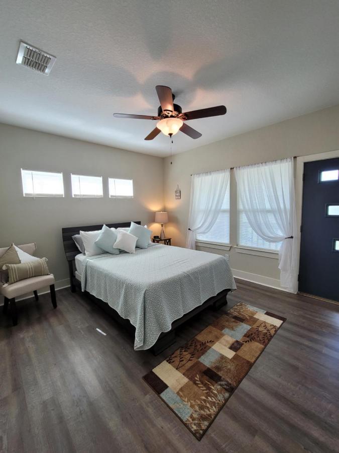 Spacious Townhouse Minutes From Downtown Sa. San Antonio Luaran gambar